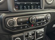Jeep Wrangler 14