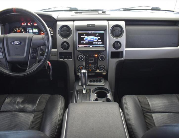 Ford F-150 16