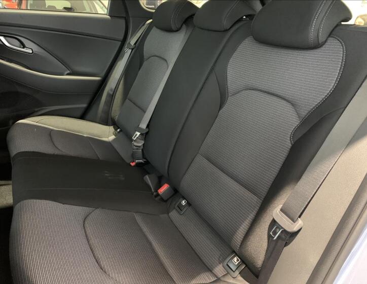 Hyundai i30 14
