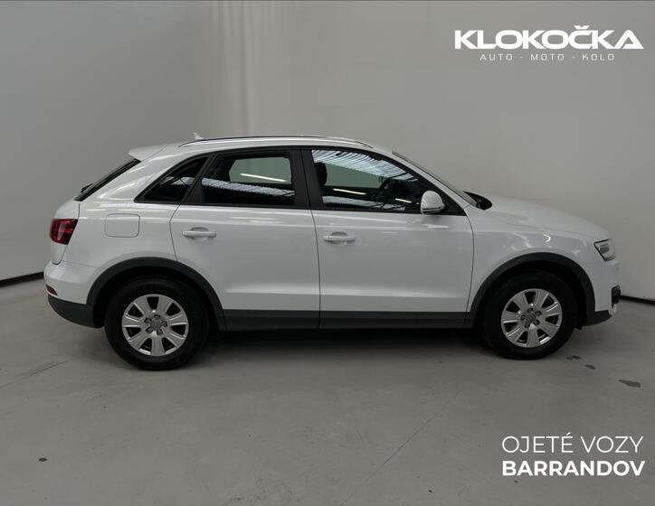 Audi Q3 4