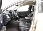 Jeep Cherokee 6