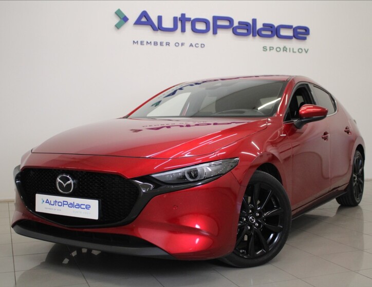 Mazda 3 1