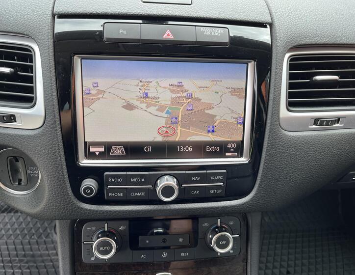 Volkswagen Touareg 20