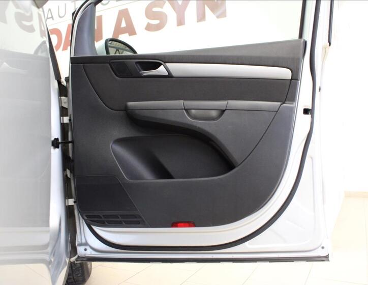 Volkswagen Sharan 11
