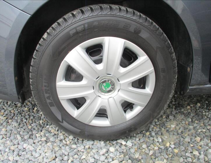 Škoda Roomster 29