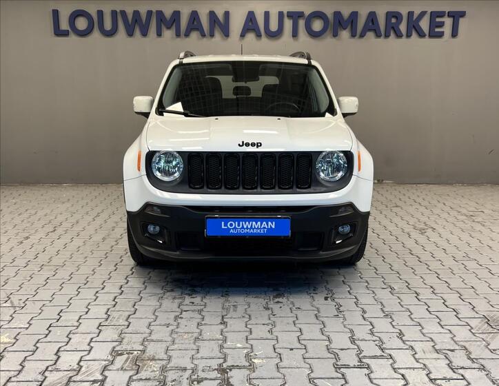 Jeep Renegade 4
