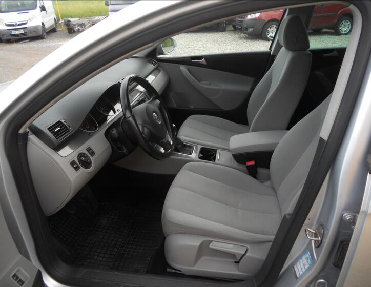 Volkswagen Passat 12