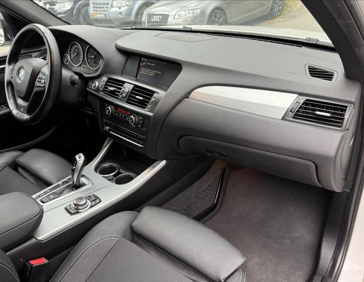 BMW X3 30