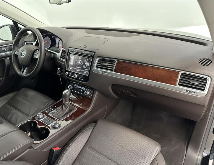 Volkswagen Touareg 22