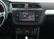 Volkswagen Tiguan 12