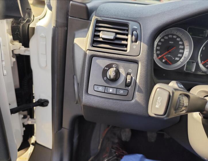 Volvo C70 19
