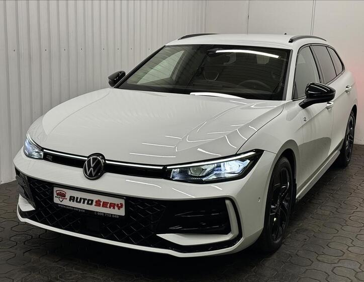 Volkswagen Passat 1