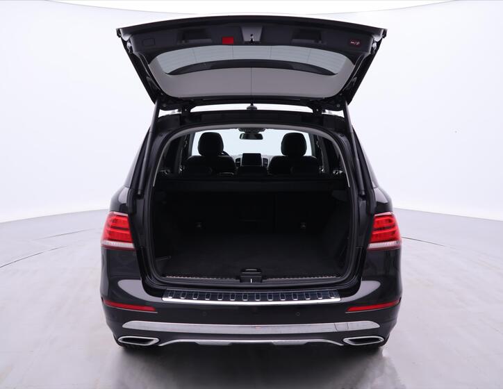 Mercedes-Benz GLE 9