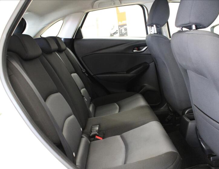 Mazda CX-3 13