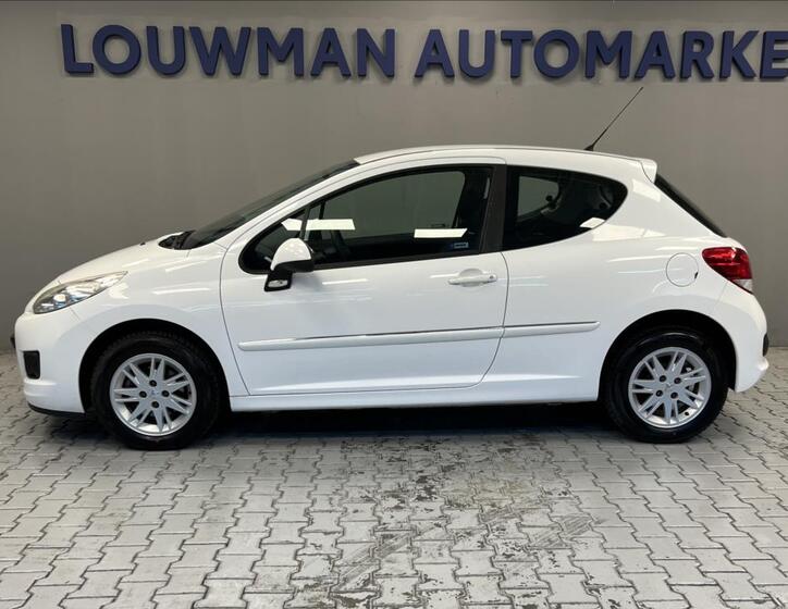 Peugeot 207 3
