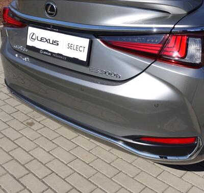 Lexus ES 300h 40