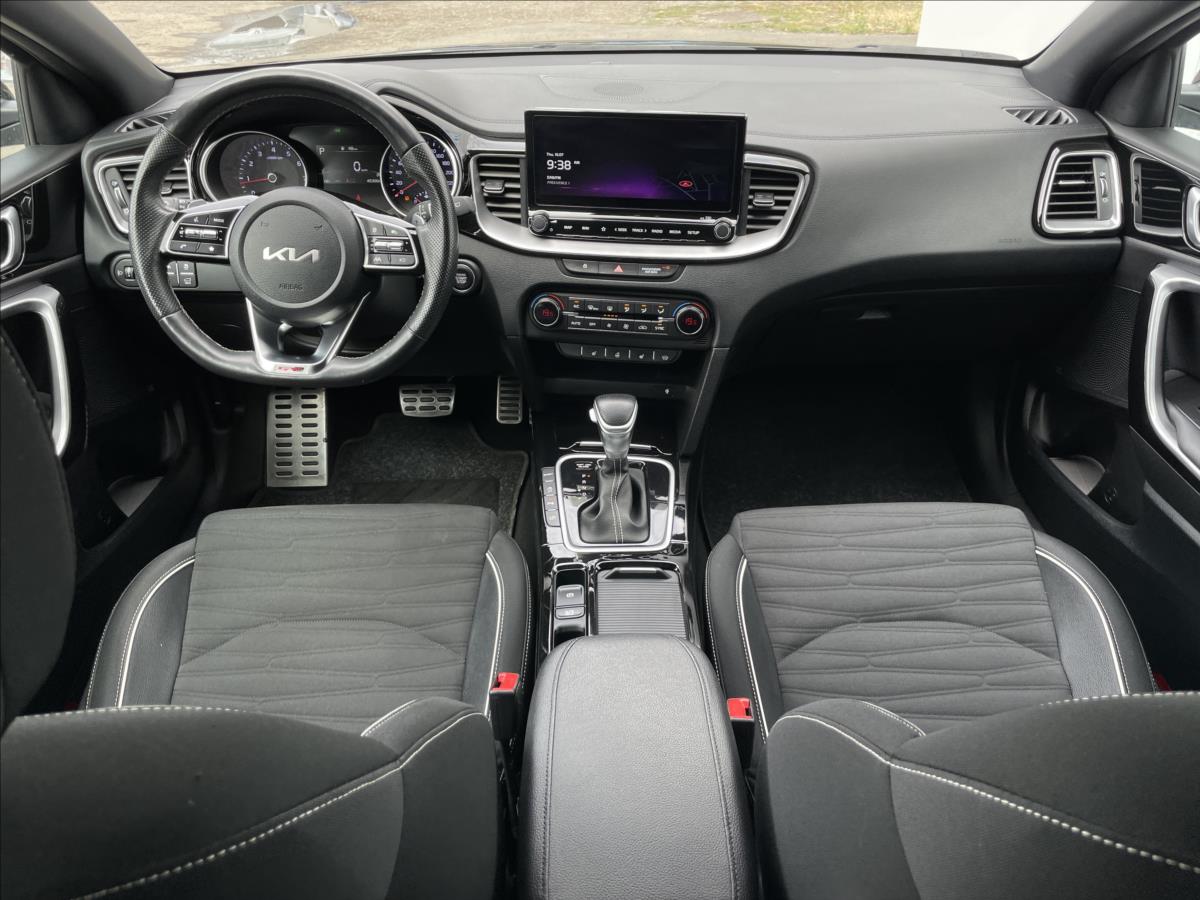 KIA ProCeed