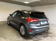 Ford Focus 5