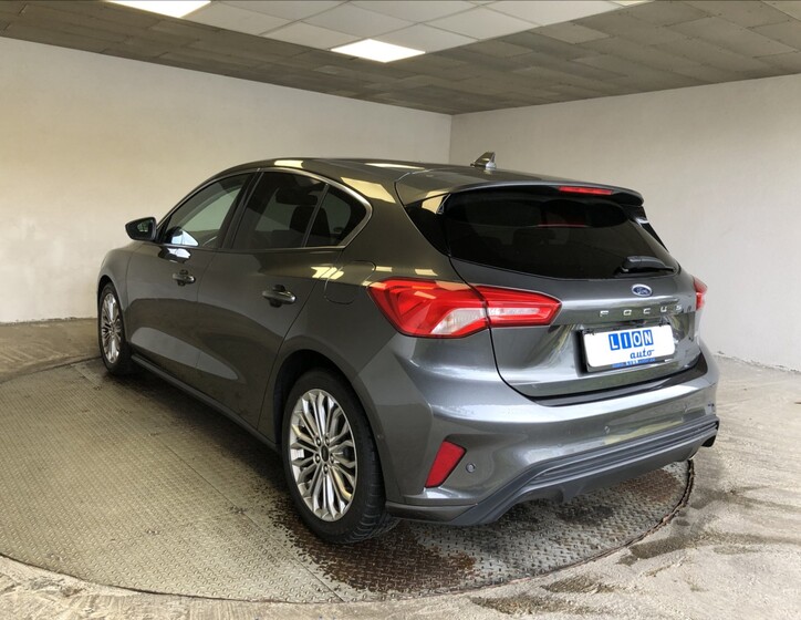 Ford Focus 5