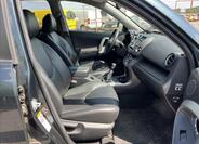 Toyota RAV4 11