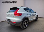 Volvo XC40 3