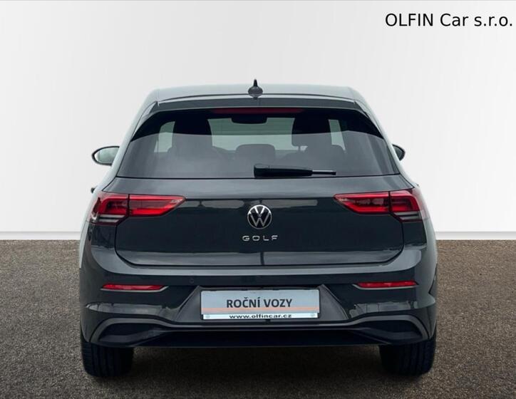 Volkswagen Golf 8