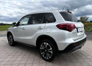 Suzuki Vitara 11