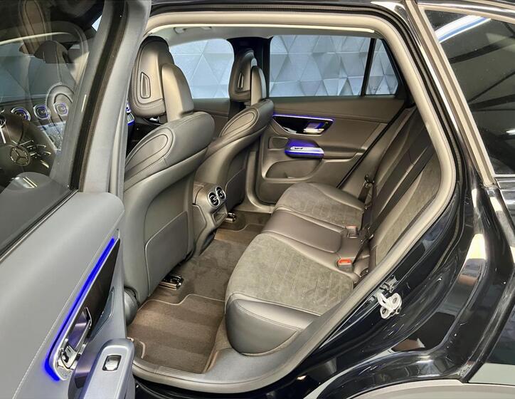 Audi A4 11