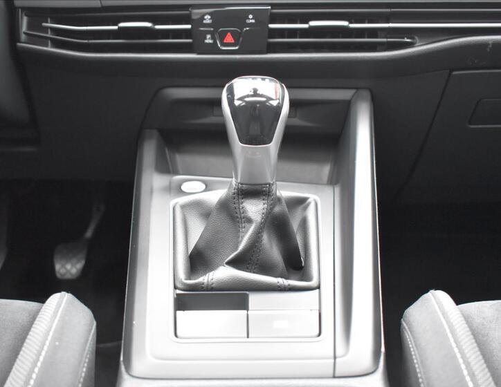 Volkswagen Golf 15