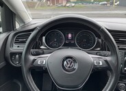 Volkswagen Golf 16