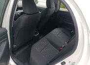 Toyota Yaris 12
