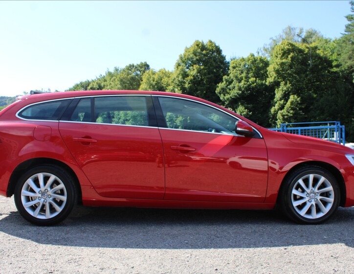 Volvo V60 3