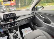 Hyundai i30 27