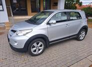 Toyota Urban Cruiser 4