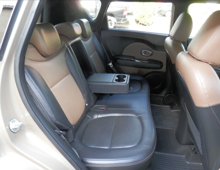 KIA Soul 21