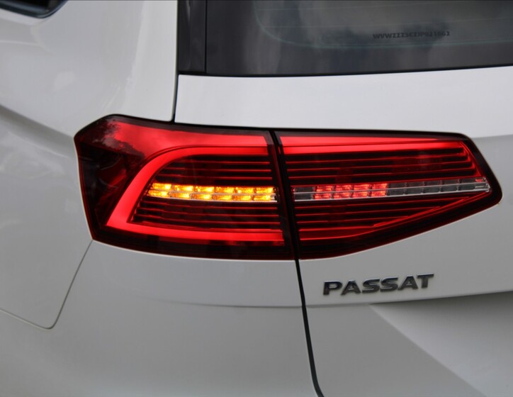Volkswagen Passat 33
