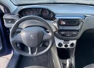 Peugeot 208 13