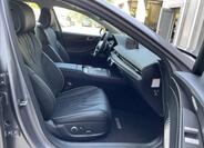 Hyundai Genesis 11