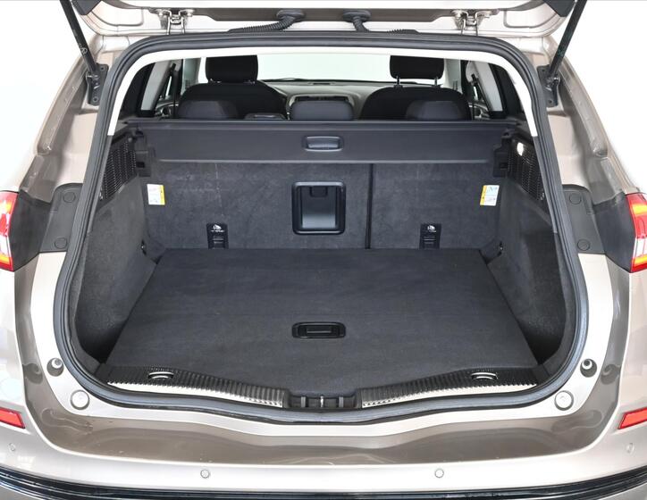 Ford Mondeo 6