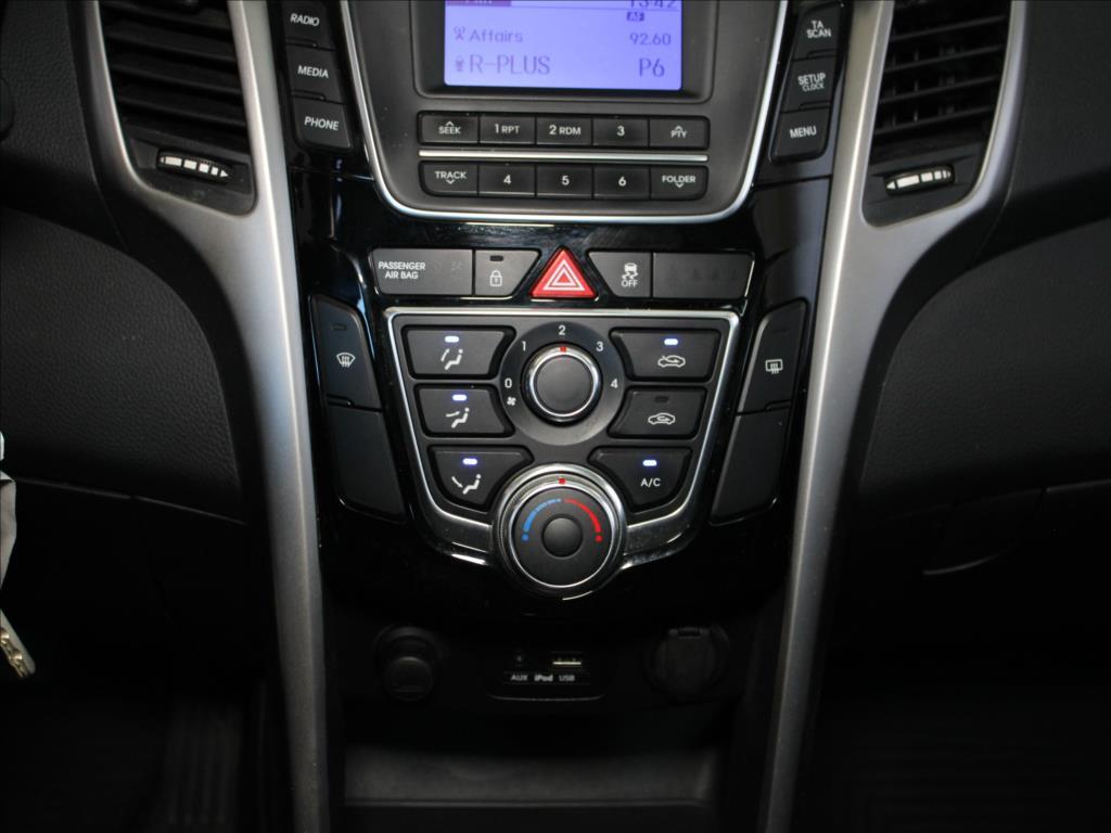 Hyundai i30 12