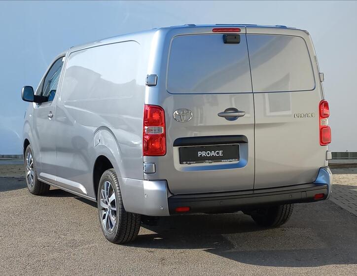 Toyota ProAce 7