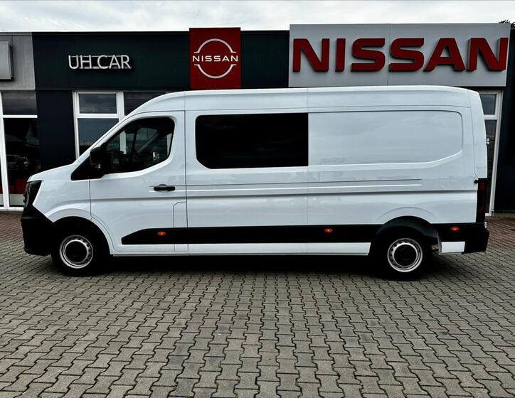 Nissan Interstar 20