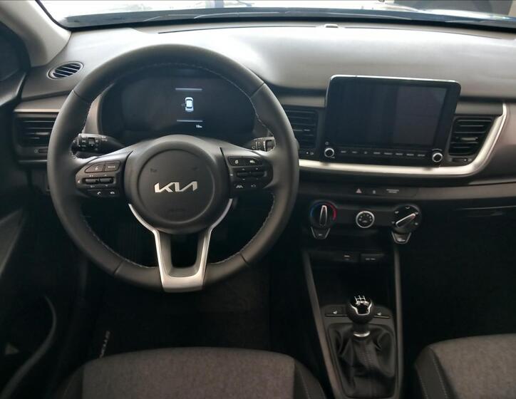 KIA Stonic 4