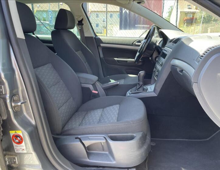 Škoda Octavia 23
