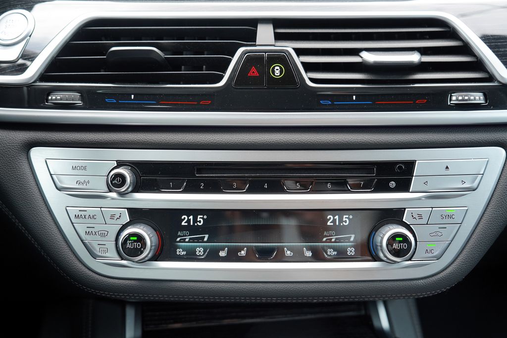 BMW Řada 7