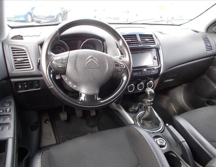 Citroën C4 Aircross 16