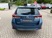 Toyota Auris 5