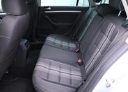 Volkswagen Golf 16