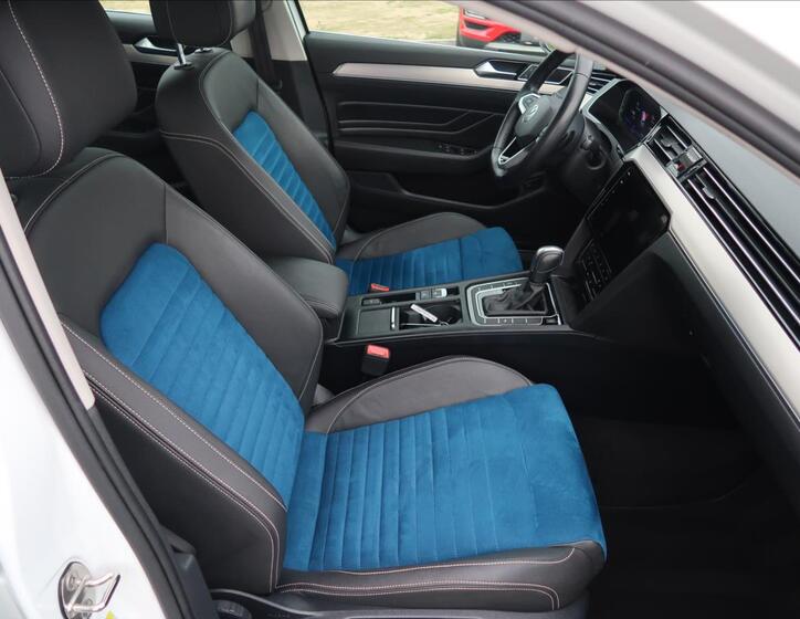 Volkswagen Passat 13