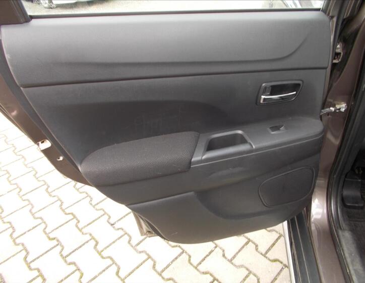 Citroën C4 Aircross 17